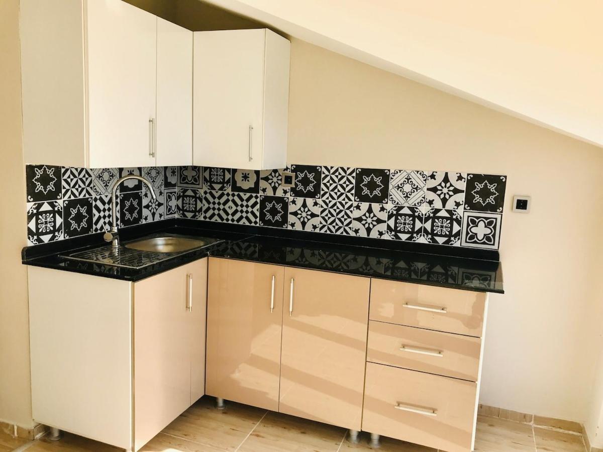 Wide Family House Daire *